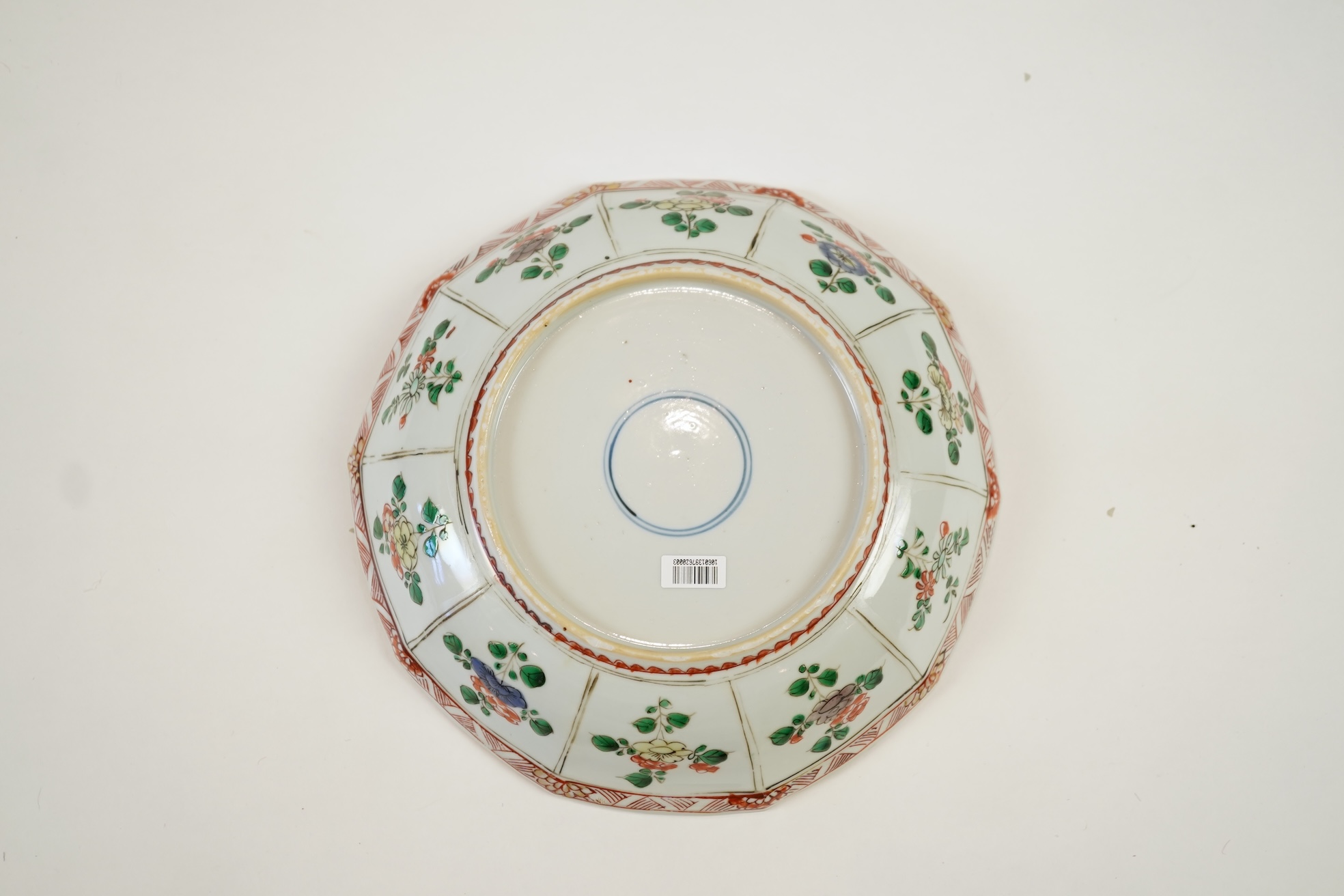 A Chinese famille verte decagonal dish, Kangxi period